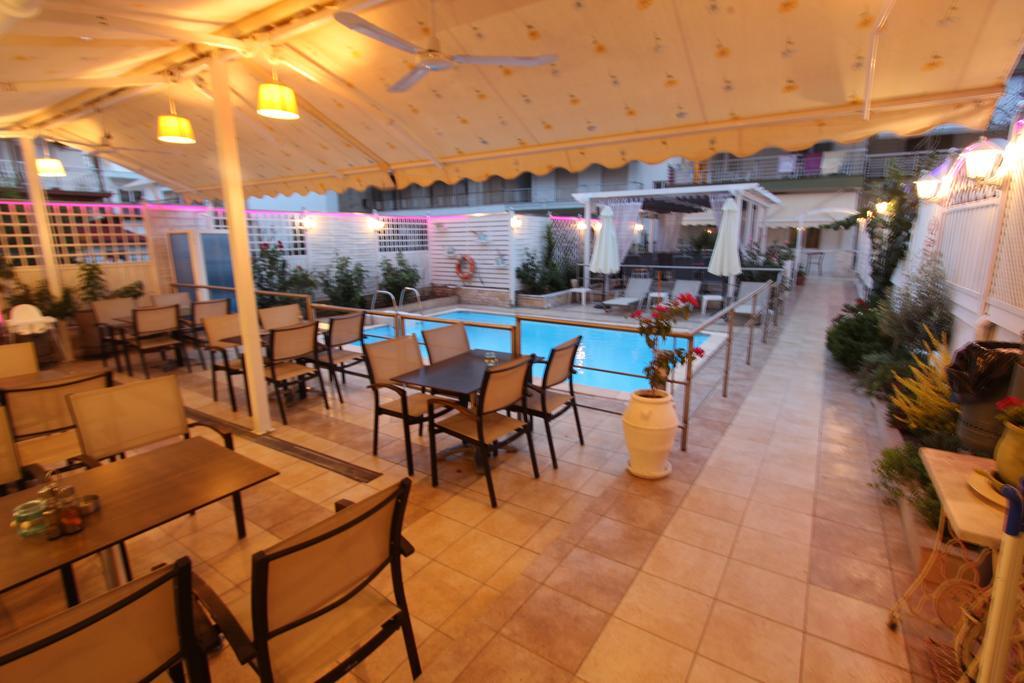 Hotel Mallas Nea Kallikrateia Exterior photo