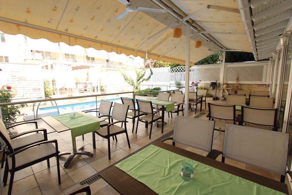 Hotel Mallas Nea Kallikrateia Exterior photo